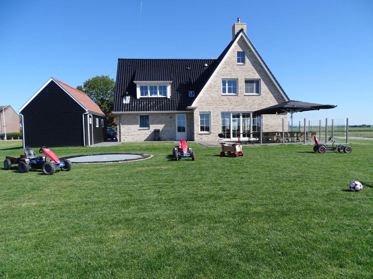 Beautiful And Spacious Villa With A Panoramic View Near The Beach Of Cadzand Eksteriør billede