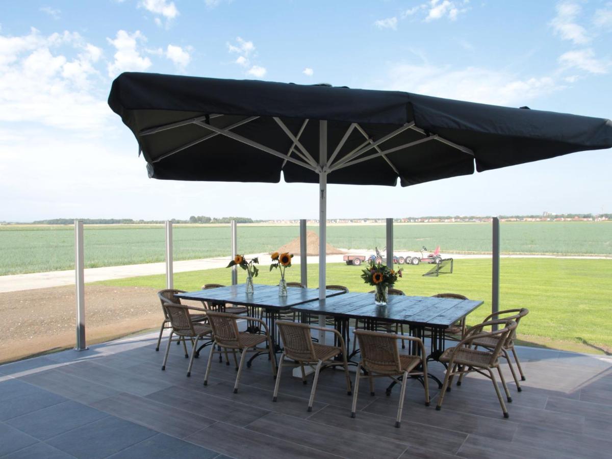 Beautiful And Spacious Villa With A Panoramic View Near The Beach Of Cadzand Eksteriør billede