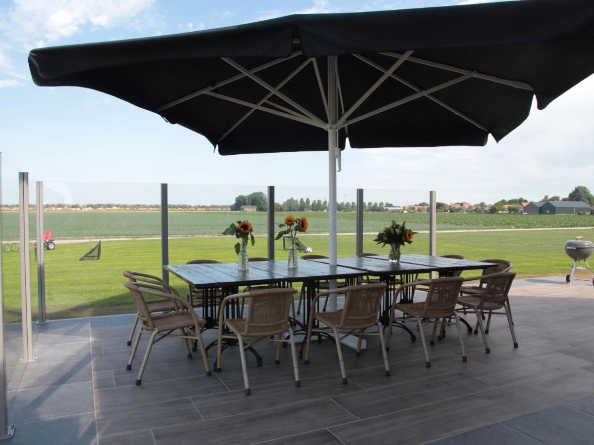 Beautiful And Spacious Villa With A Panoramic View Near The Beach Of Cadzand Eksteriør billede